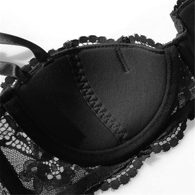 Ensembles VIP demi tasse en  broderie / 4pièces  - Carla